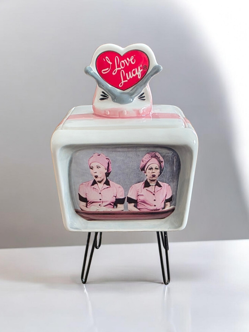 I Love Lucy Ceramic Television Shaped Canister Jar Pink White Music Box